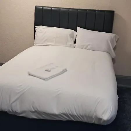 Park Hotel *